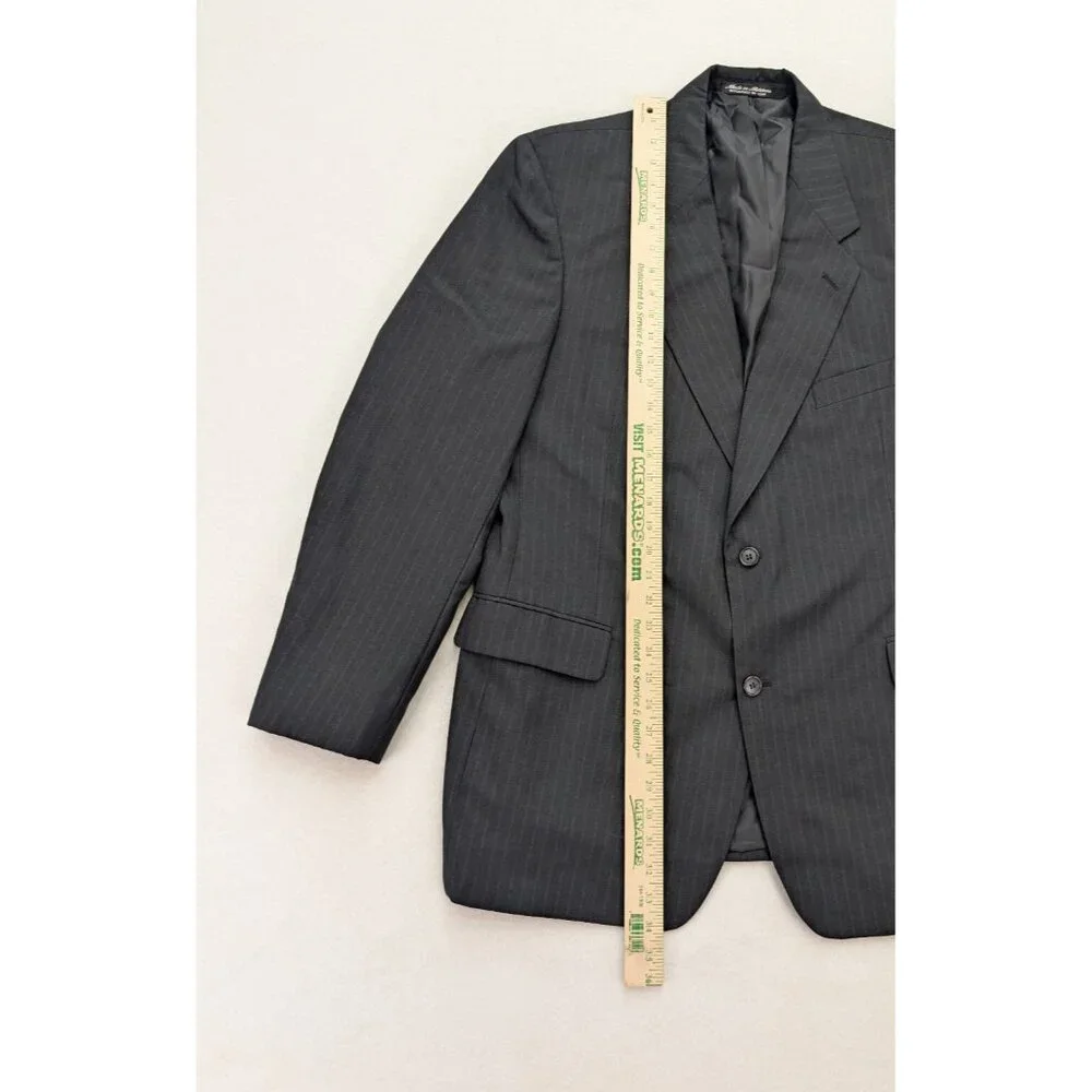 Kilburne and Finch Men's Blazer Jacket Sport Coat Size 44L Black Pinstripe